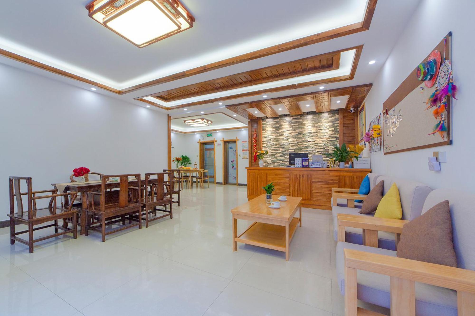Hotel Easy House Čang-ťia-ťie Exteriér fotografie