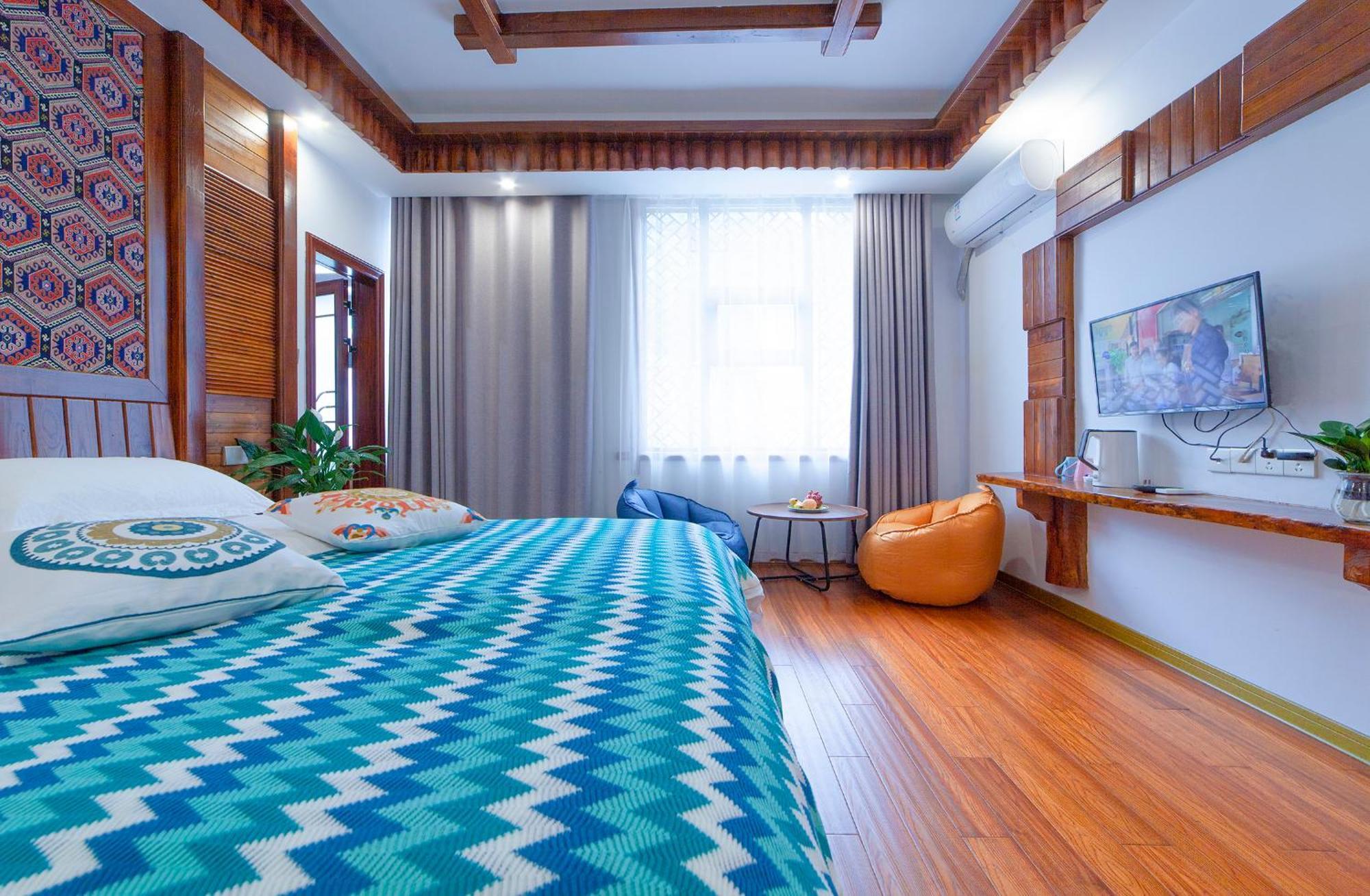 Hotel Easy House Čang-ťia-ťie Exteriér fotografie
